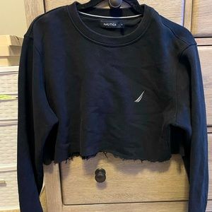 nautica cropped crewneck